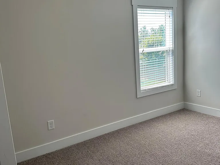 14 Larson Dr — Photo 20