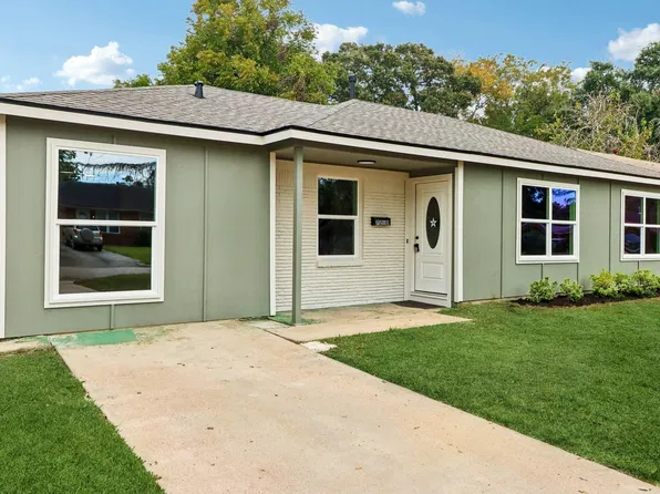 7210 Canary Cir, Texas City, TX 77591