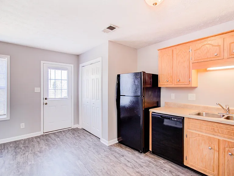 817 Oak Arbor Ct #3 — Photo 8