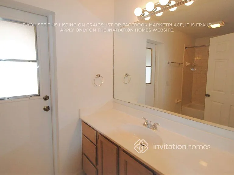 1440 Bradwell Dr — Photo 10