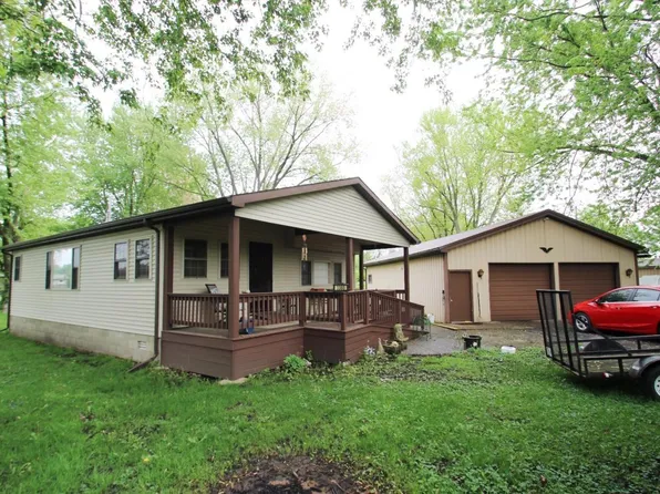 3388 E Channel Dr, Macy, IN 46951