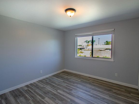 5th image of 7424 Beal St