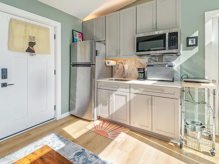 29 Delano Rd — Photo 7