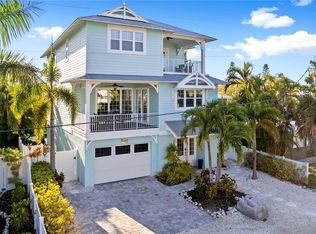 2116 Avenue A, Bradenton Beach, FL 34217