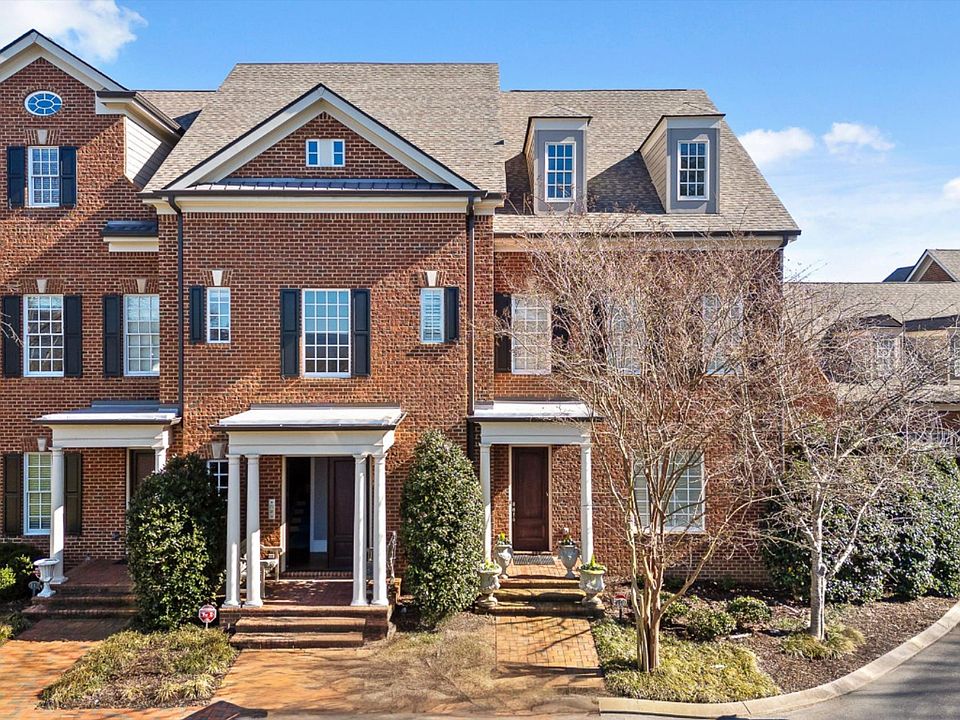 1st image of 554 Whitehall Rd #110