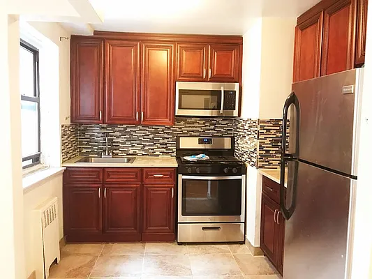 Rented by NY Space Finders Inc. | media 7