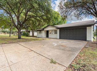 8733 Guadalupe Rd, Fort Worth, TX 76116