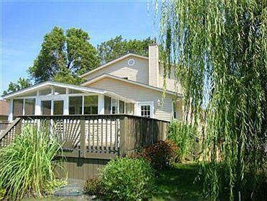 1st image of 35692 W Island Dr
