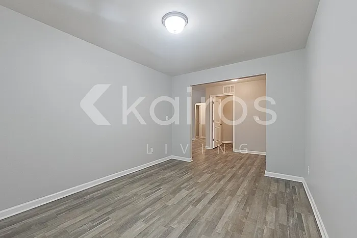 1251 Amberlight Cir — Photo 13