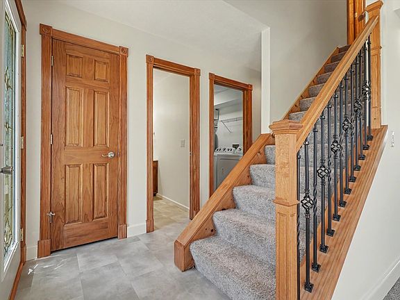 4th image of 2510 Southmoor Dr