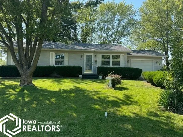 210 S 27th St, Centerville, IA 52544