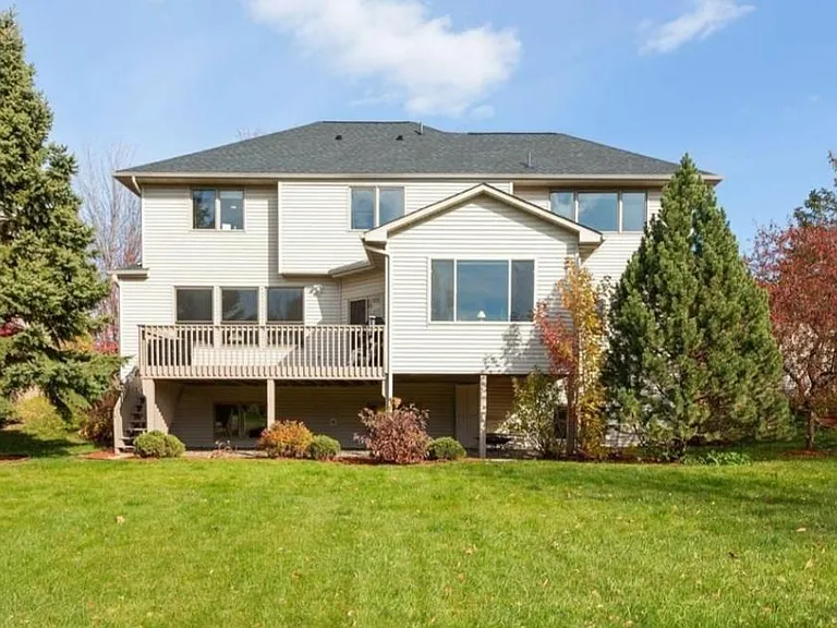 Eagle Valley Dr — Photo 29