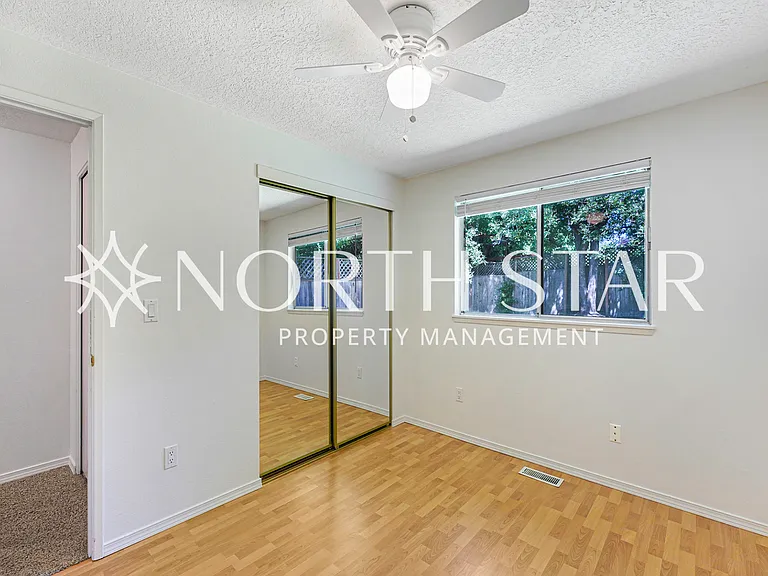 6269 SW Southwood Dr — Photo 27