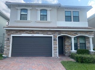 8540 NW 39th Ct, Coral Springs, FL 33065