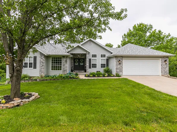 116 Oak Creek Circle, Branson West, MO 65737