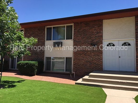 2nd image of 304 E Iowa Ave APT B