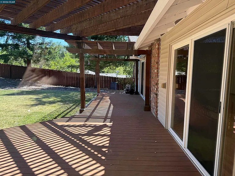 1271 Summit Rd — Photo 21
