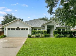 1190 Stationside Dr, Oakland, FL 34787