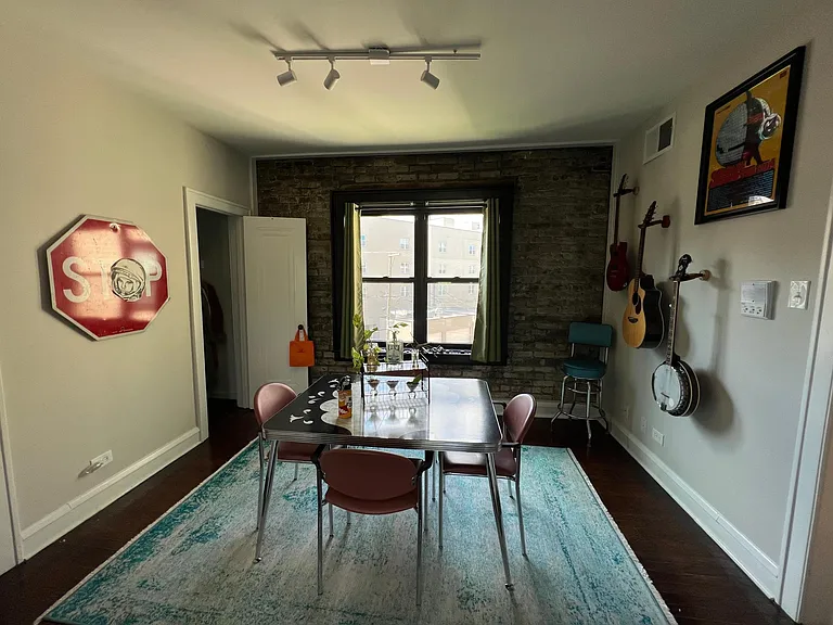 2512 N Sacramento Ave #3 — Photo 13