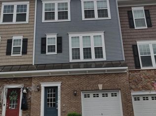 15272 Cartersville Ct #105, Haymarket, VA 20169