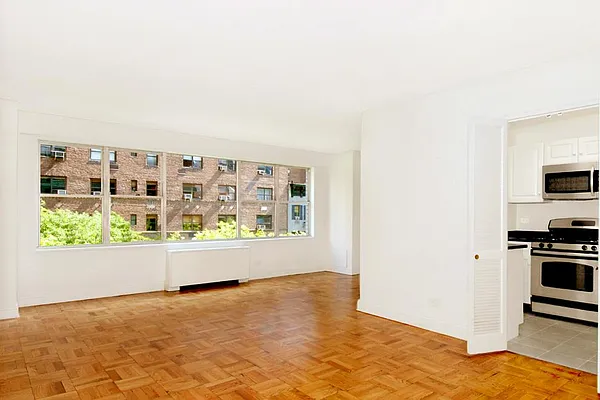 Sold by Corcoran | media 14