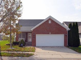 493 McConnells Trce, Lexington, KY 40511