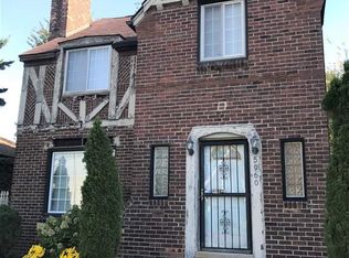 5960 Three Mile Dr, Detroit, MI 48224