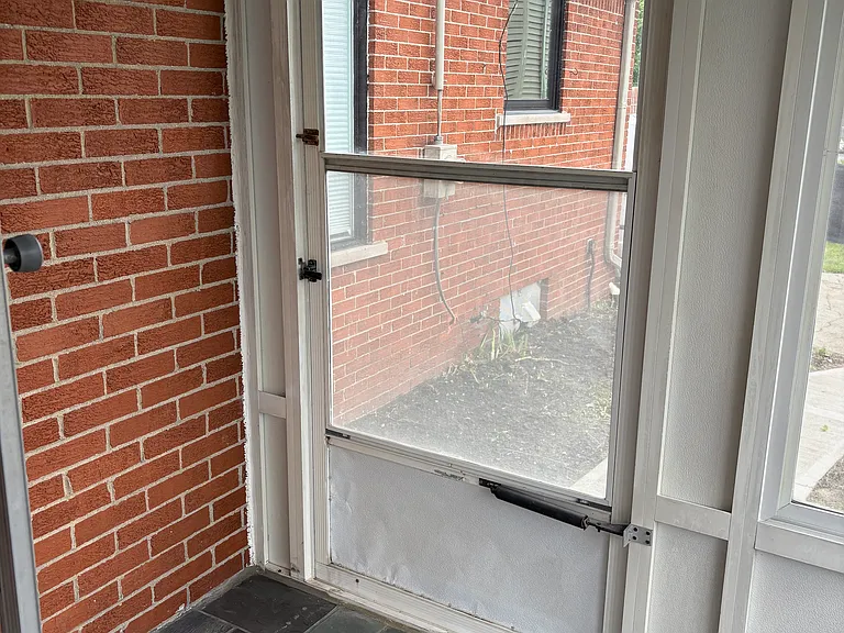 175 Ashland St — Photo 16