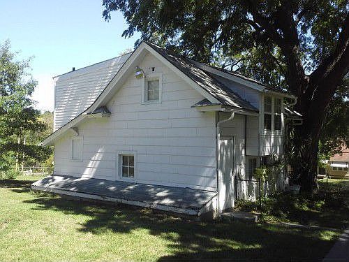 3rd image of 8430 Main St