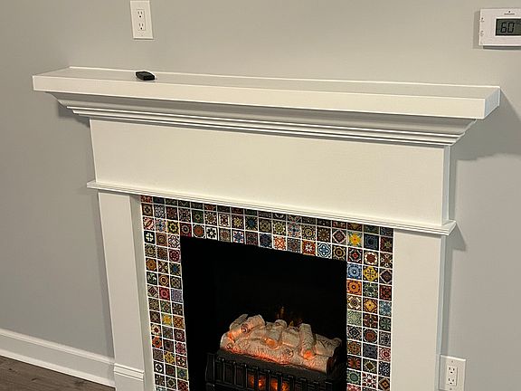 3rd image of 2229 Charlevoix Ct SW