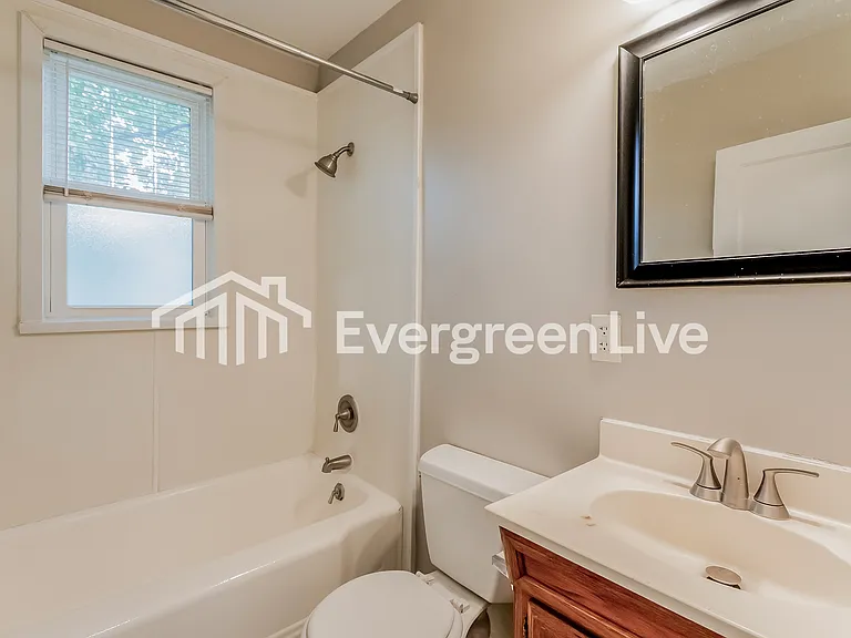 8201 Oakleigh Rd — Photo 14