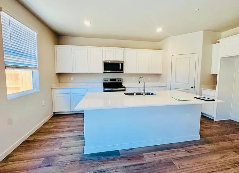 4770 Sami Jo Dr — Photo 8
