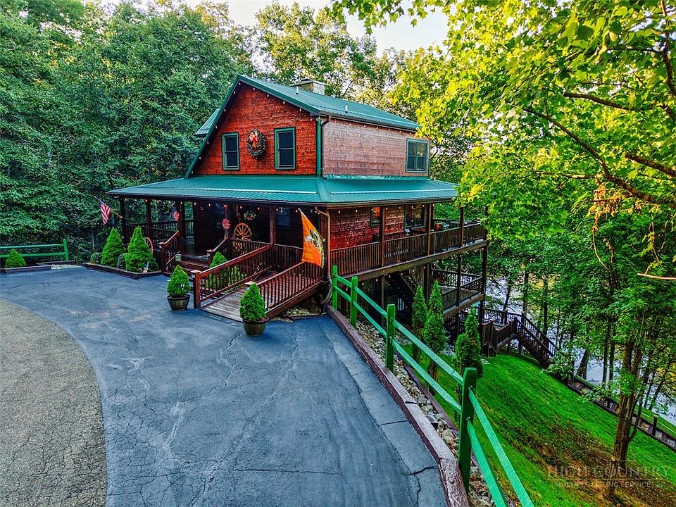 1st image of 289 Spring Meadows Way