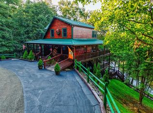 289 Spring Meadows Way, Piney Creek, NC 28663