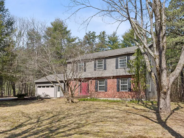 7 Blueberry Lane, Brunswick, ME 04011