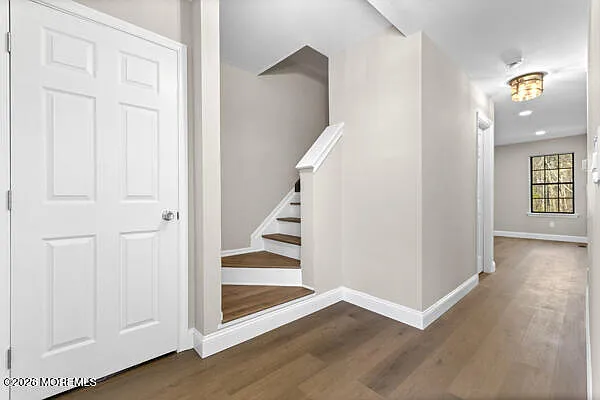805 Arlington Dr — Photo 12