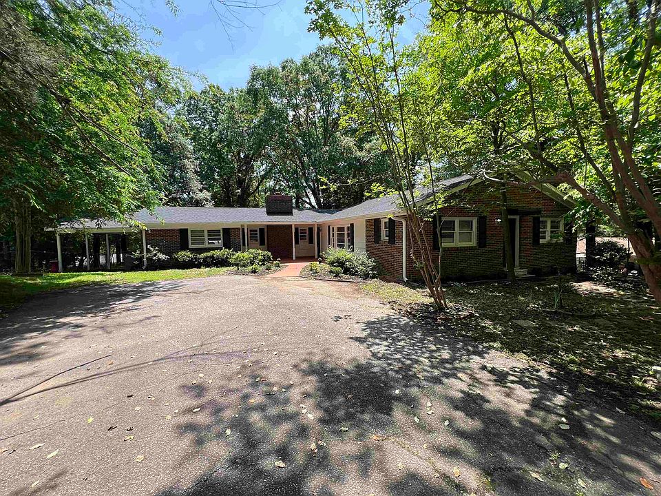 1st image of 120 Waverly Ct