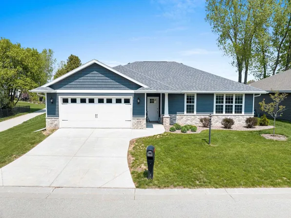 1072 W Cecilia Ct, Appleton, WI 54913