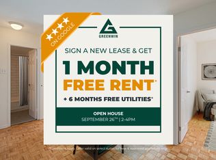 80 Cosburn Ave #301, Toronto, ON M4K2G6