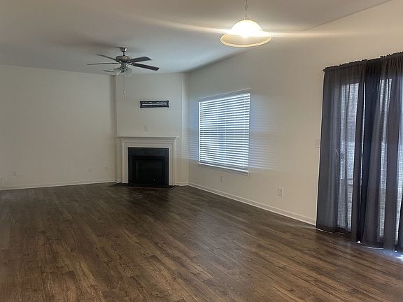 4th image of 837 Wilson Rd