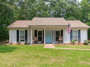 190 Chestlehurst Rd, Senoia, GA 30276