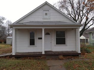 1736 N Irving St, Fremont, NE 68025