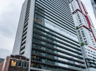 330 Richmond St W #1603, Toronto, ON M5V 0M4
