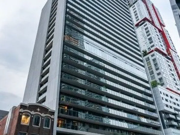 330 Richmond St W, Toronto, ON