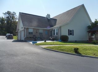 3752 Apple Grove Cir, Kingsport, TN 37664
