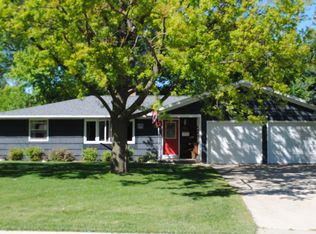 343 Dauphin St, Green Bay, WI 54301