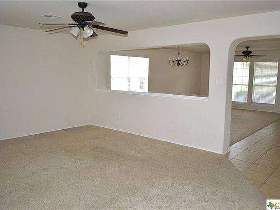 4th image of 5305 Williamette Ln