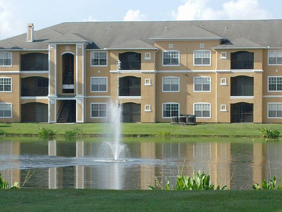 2nd image of 150 Eastlake Club Dr
