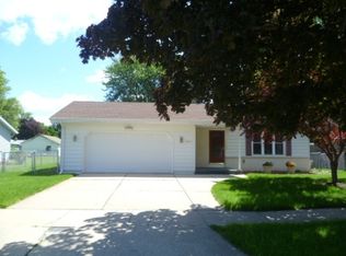1411 S Chatham St, Janesville, WI 53546