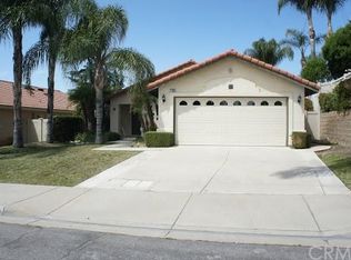 7762 Morningside Ln, Highland, CA 92346